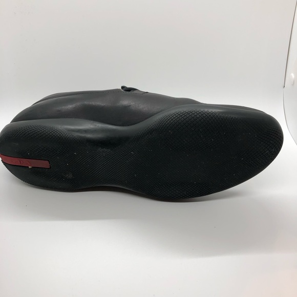 Men’s Prada drivers - Picture 7 of 8